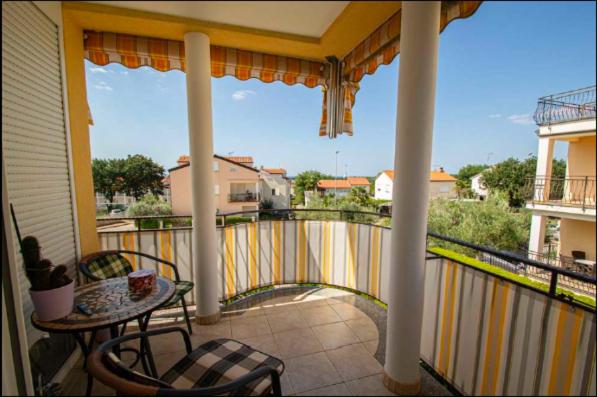 Appartment Sunny Maj